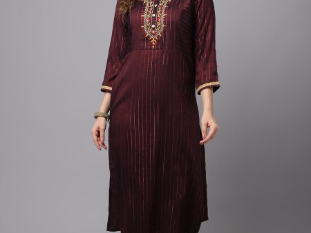 NOZ2TOZ Women Maroon Floral Kurta. Supply