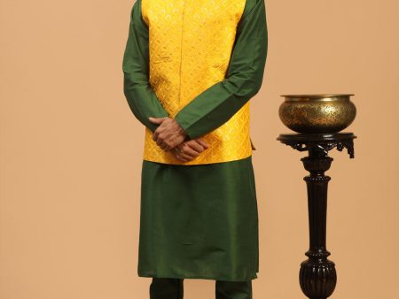 Shrestha By Vastramay Men s Green Silk Blend Jacket, Kurta And Pyjama Set Discount